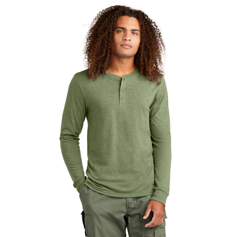 Perfect Tri ® Long Sleeve Henley Thumbnail